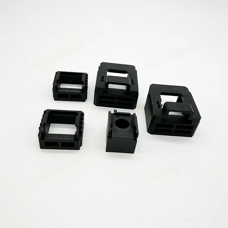 特诚科技PA66精密注塑件实拍 4